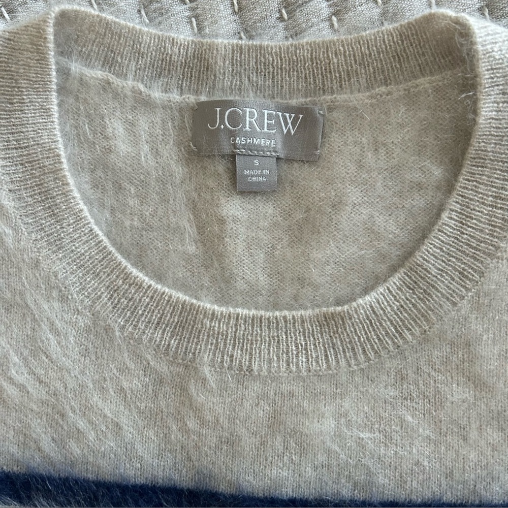 J. CREW Brushed Cashmere T-Shirt in Stripe ~ Small - Picture 3 of 4
